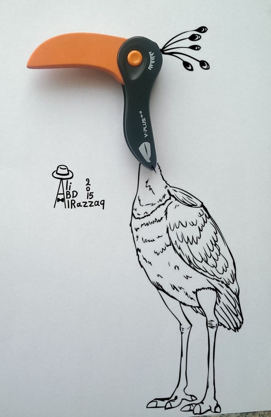 Este sujeto crea divertidas ilustraciones con objetos del día a día ave