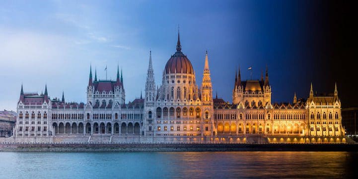 Fotografías en Time-Lapse nos muestran la belleza de Budapest 01