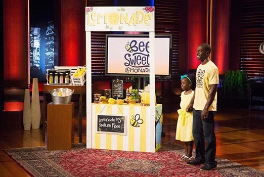 Niña de 11 años se vuelve millonaria por vender su limonada casera 5
