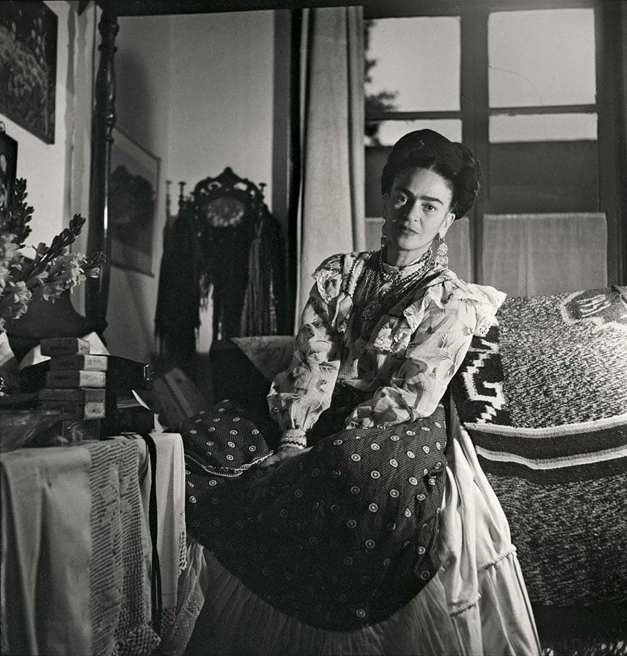 Fotografías inéditas de Frida Kahlo poco antes de su muerte 04