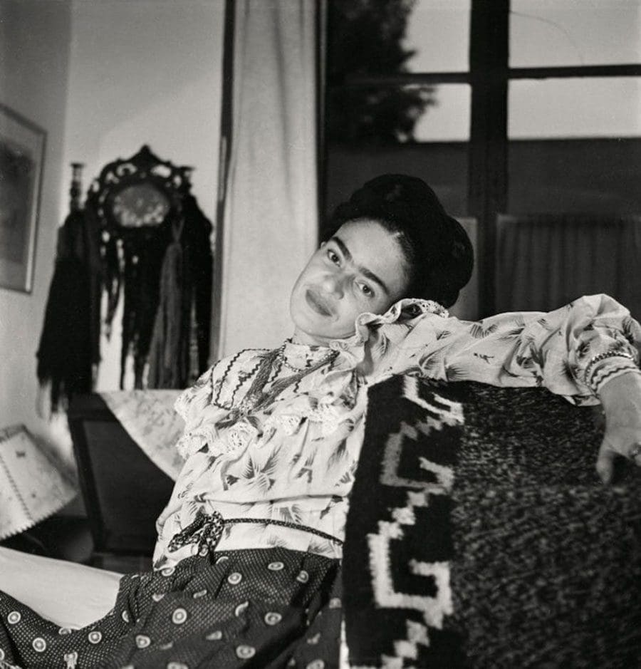 Fotografías inéditas de Frida Kahlo poco antes de su muerte 05