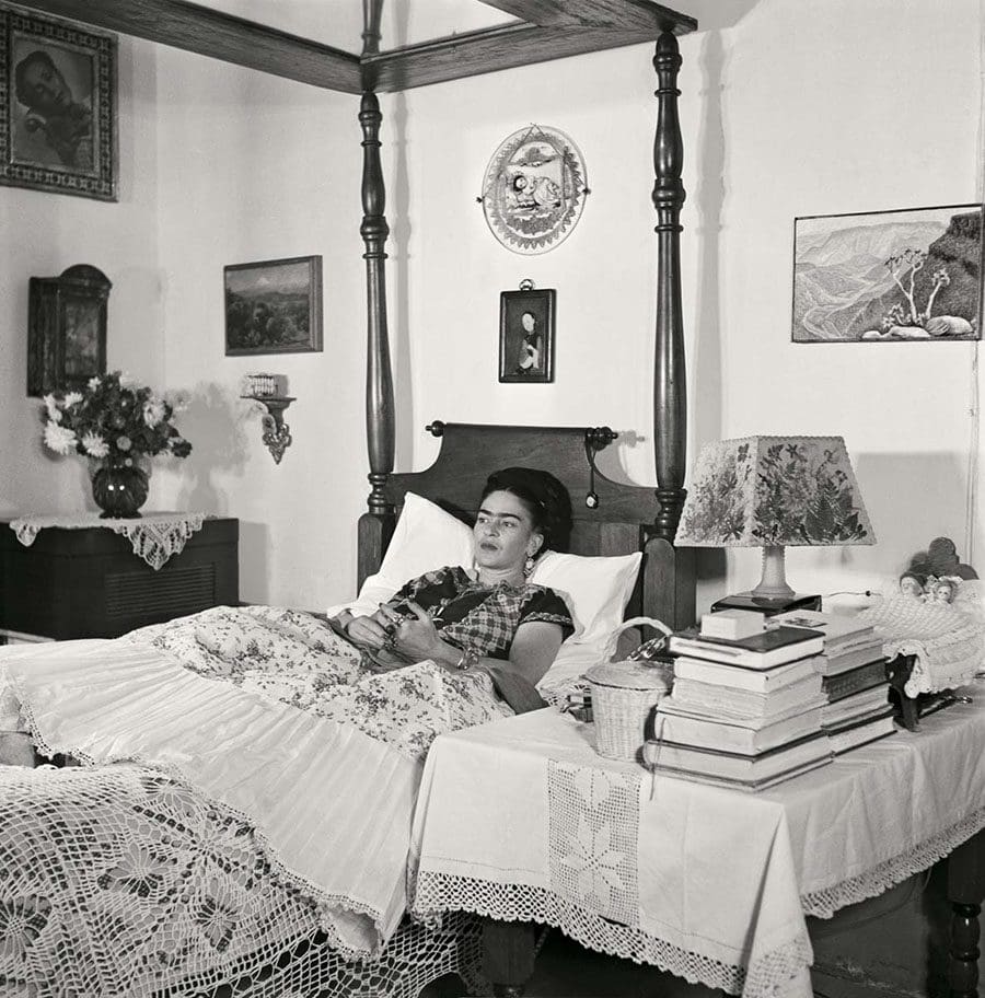 Fotografías inéditas de Frida Kahlo poco antes de su muerte 15