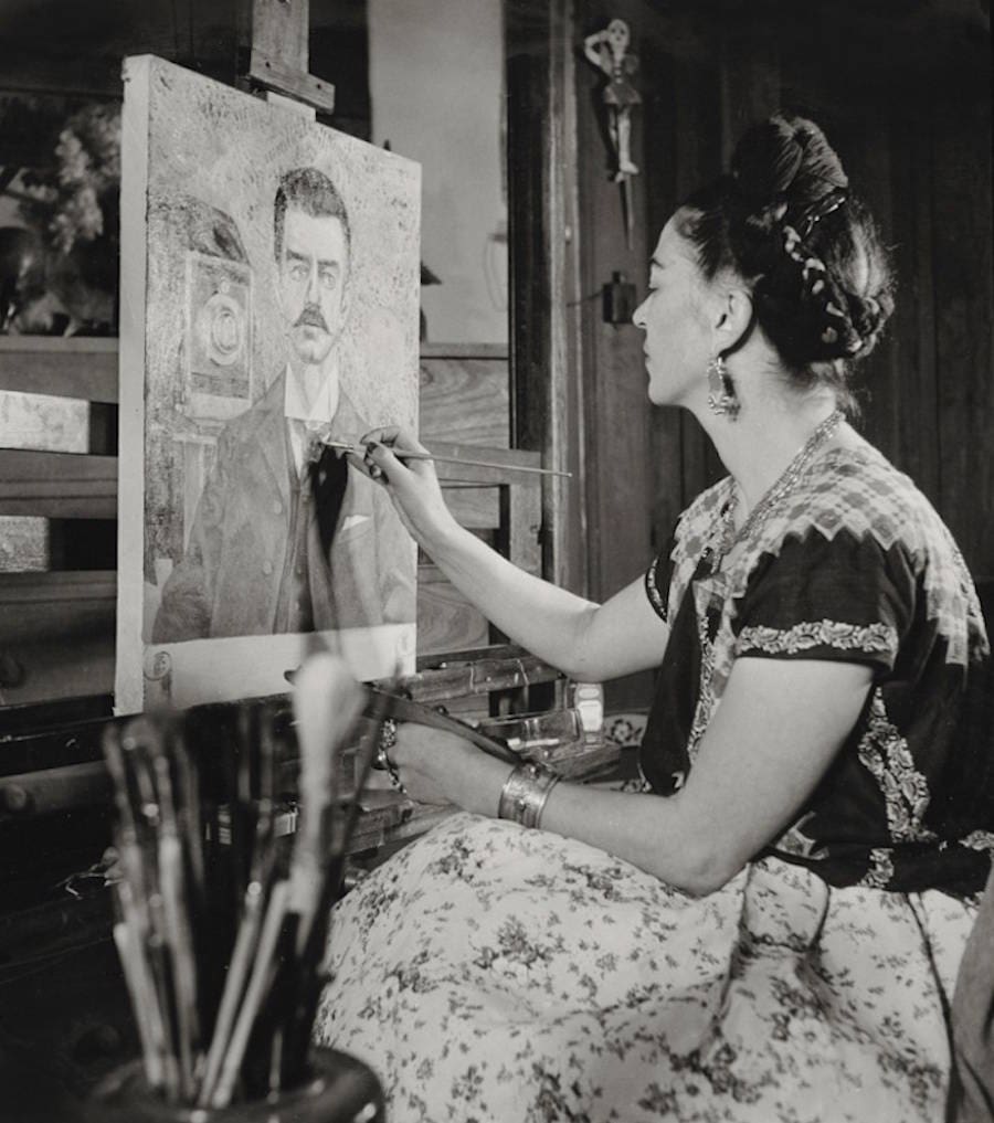 Fotografías inéditas de Frida Kahlo poco antes de su muerte 17