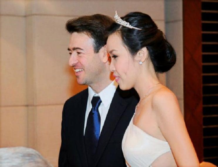 Aprueban ley que prohíbe matrimonio entre una mujer de nacionalidad china y un extranjero 7