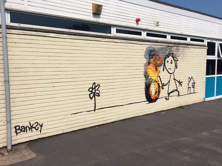 Banksy crea su propia invitación para un colegio que lleva su nombre 02