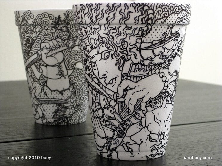El arte de despertar y dibujar en tasas de café 01