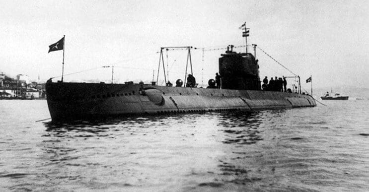 Hallan submarino de la Segunda Guerra Mundial con 71 cuerpos adentro -  
