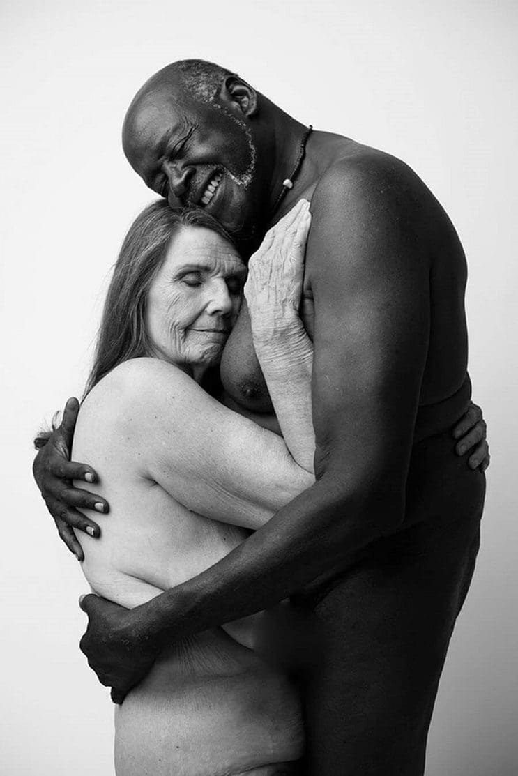 Estas fotografías artísticas del desnudo de una pareja dio la vuelta a Internet 02