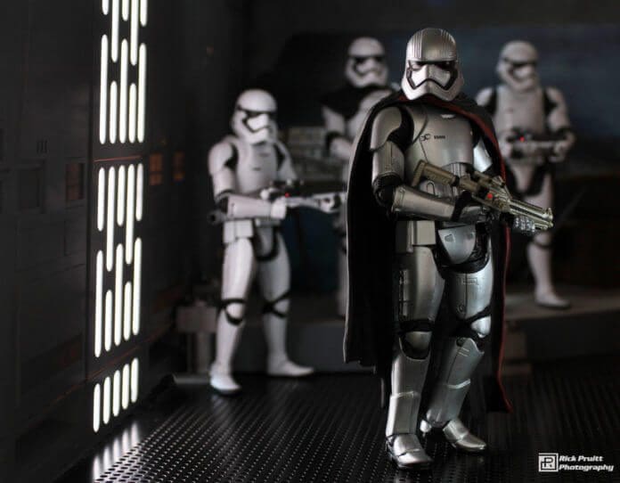 Hasbro presenta a los finalistas de su concurso de fotografía con juguetes de Star Wars 21