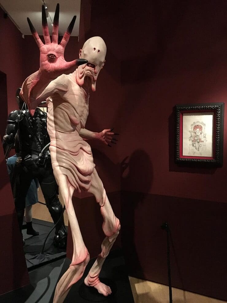 Este museo rinde honor a Guillermo del Toro y luce terroríficamente espectacular 17