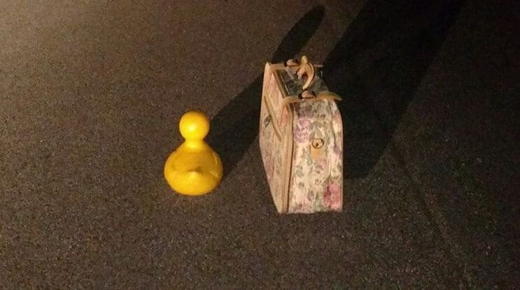 Este pato de hule que fue robado hace 5 años y ha regresado luego de un misterioso viaje 12