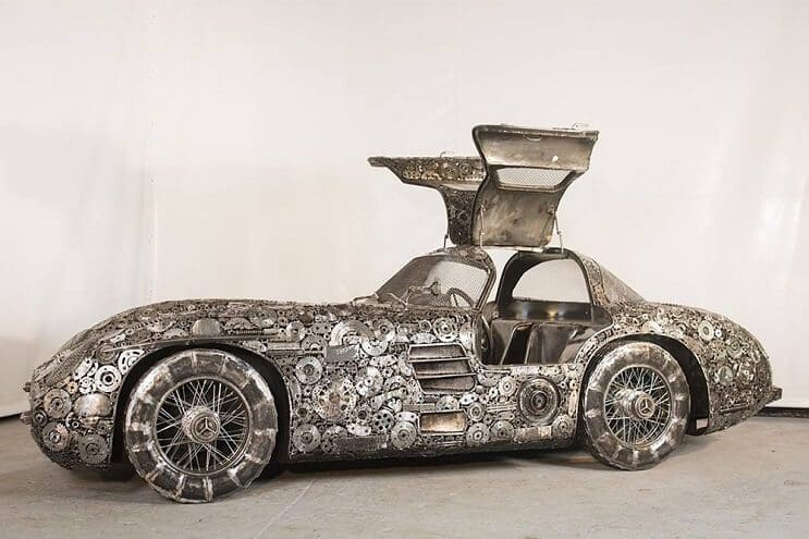 Estos artistas crearon con chatarra los más alucinantes autos 3 (1)
