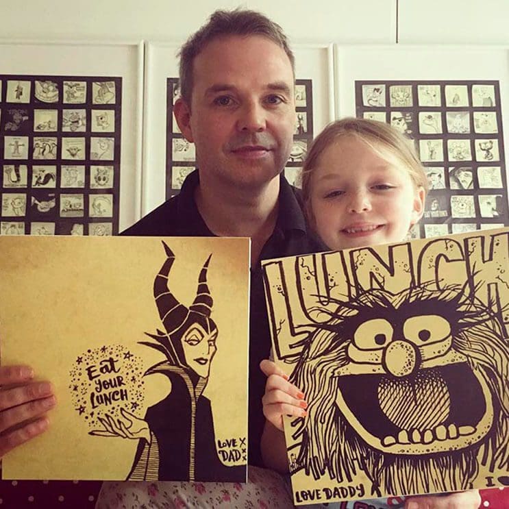 este-padre-demuestra-cuanto-ama-a-su-hija-haciendole-dibujos-todos-los-dias