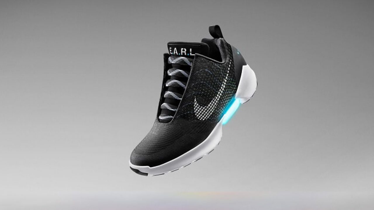 Luego de verlas en Volver al Futuro II, las zapatillas autoajustables Nike han llegado - mott.pe