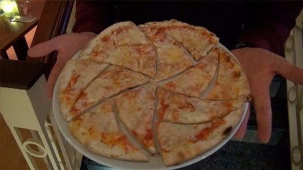 Matemáticos hallan la forma perfecta de partir una pizza 03