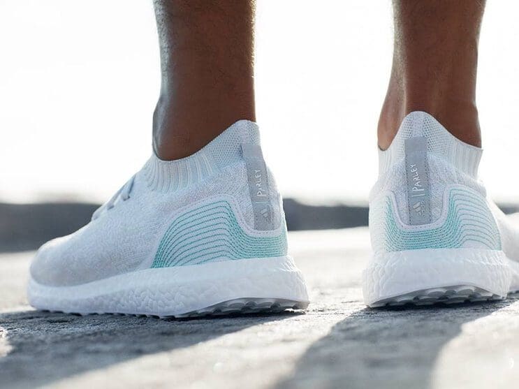 Adidas lanza sus zapatillas hechas con del mar mott.pe