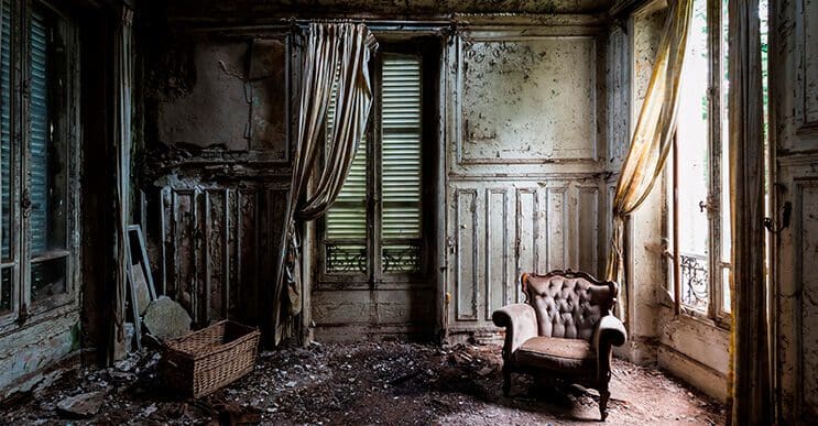 Julien Cornette, un explorador fotográfico que nos muestra la belleza de los lugares abandonados