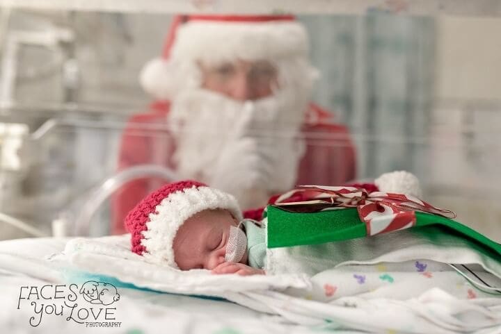 estos-bebes-prematuros-son-envueltos-como-regalos-de-navidad-para-mantenerlos-calientes-navidad
