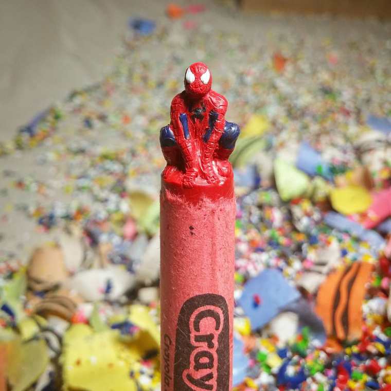 lo-que-este-artista-hace-con-las-crayolas-es-algo-increible-spiderman