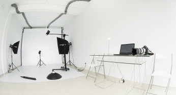 Los elementos de un estudio fotográfico que sí o sí debes tener