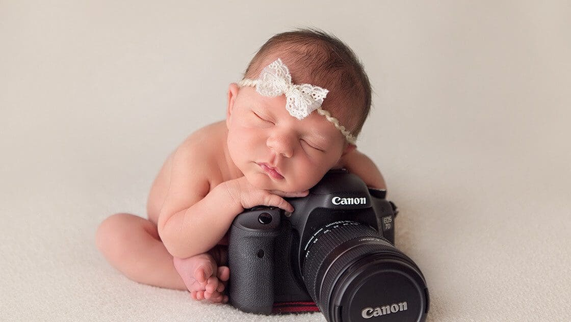 Evita el uso del flash para la fotografía de recién nacidos