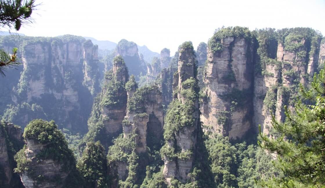 El Parque Nacional Forestal de Zhangjiajie es uno de los paisajes hermosos 