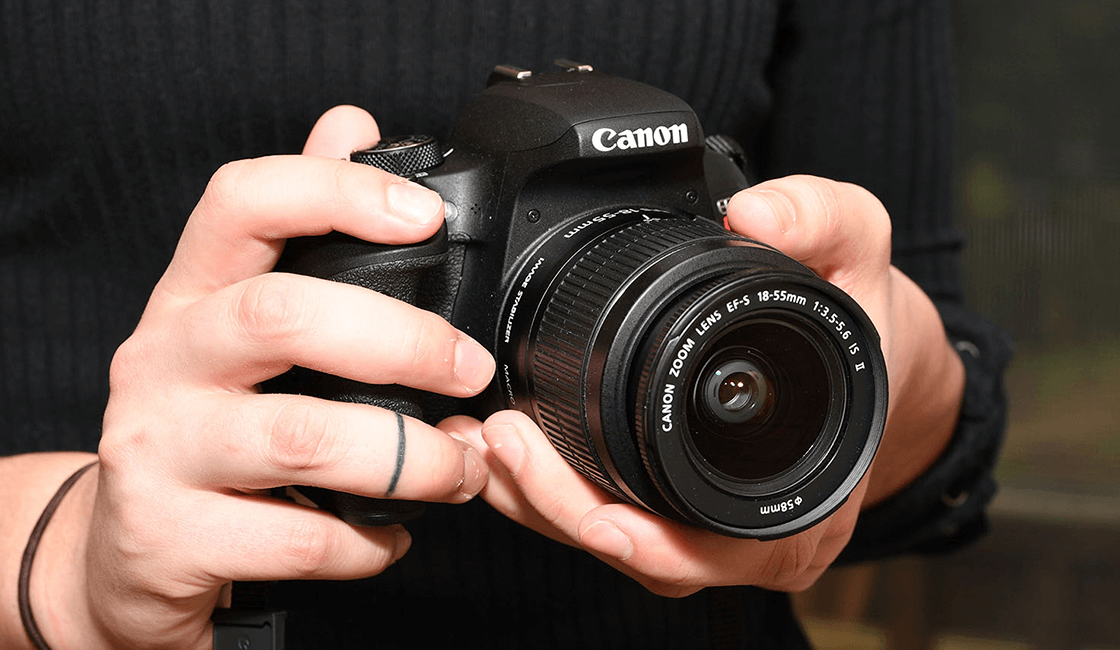 Canon-EOS-Rebel-T7i-Canon-EOS-800D-es-una-de-las-mejores-cámaras-profesionales-para-principiantes