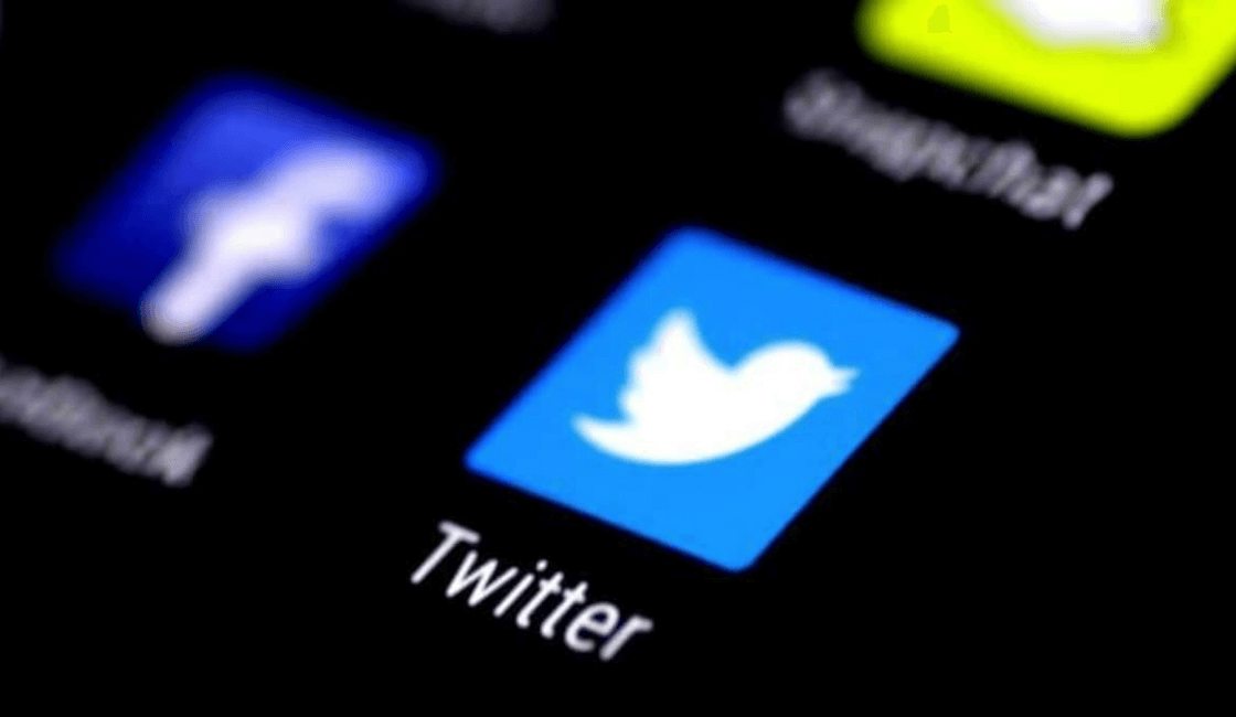 Twitter suspende cuentas que hablan de Ucrania